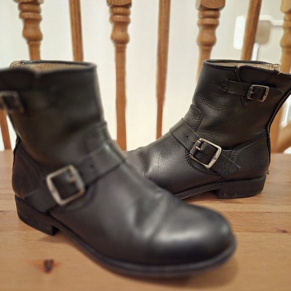 Frye women's black leather moto boots 7.5 - Picture 2 of 8